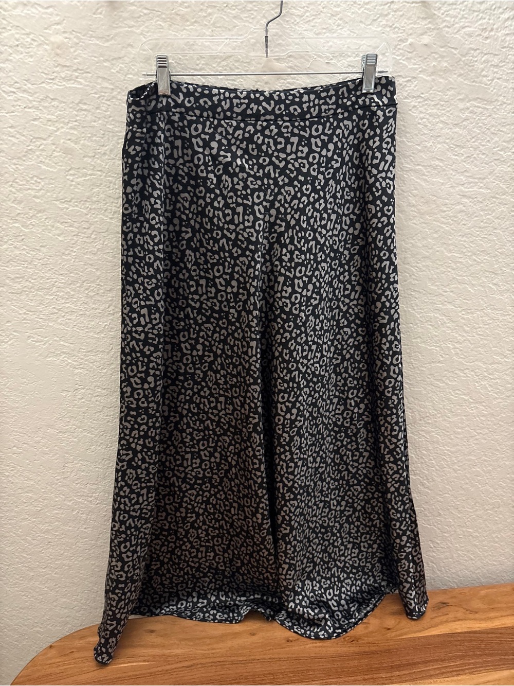 Sincerely Jules Black and Gray Leopard Satin A-Line Maxi Skirt
